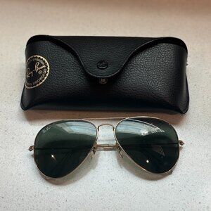 Ray-Ban Classic Aviator Sunglasses